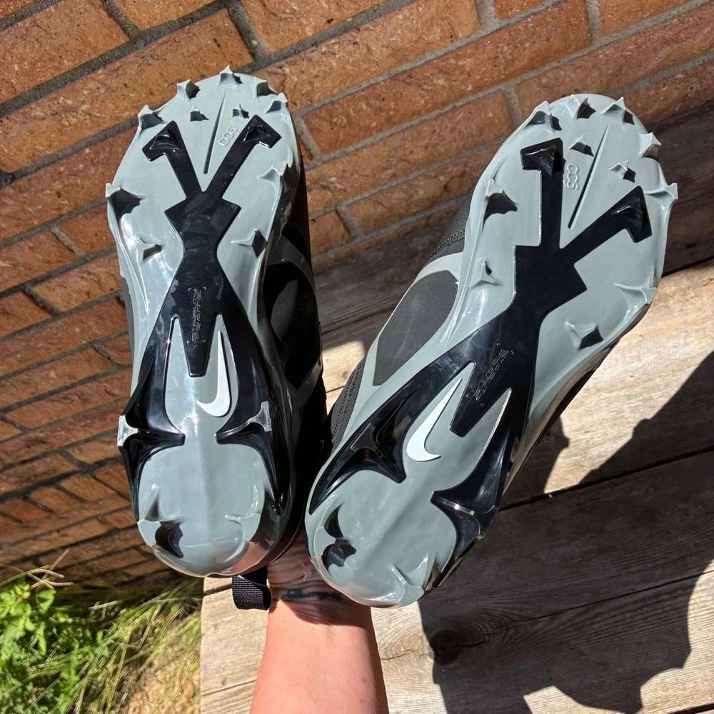 Nike alpha menace
